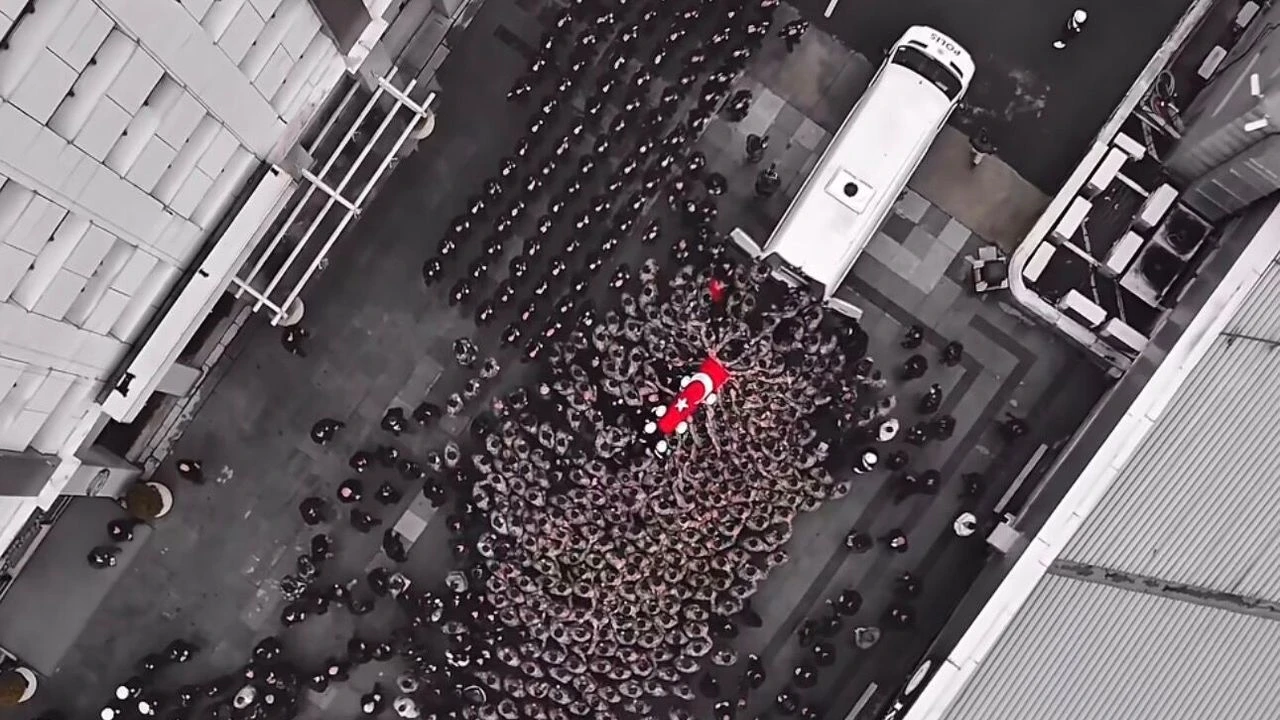 Kabine üyelerinden Şehit Hava Pilot Binbaşı Bolat için taziye mesajı