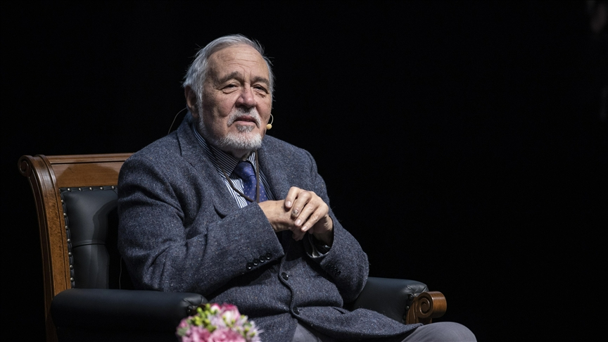 Kabine üyelerinden tarihçi ve yazar Prof. Dr. İlber Ortaylı için taziye mesajı