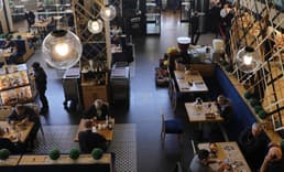 Kafe ve restoranlara yeni düzenleme geliyor: Masa ve servis ücreti yasaklanıyor