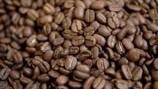 Kahve fiyatları zirvesinden geriledi