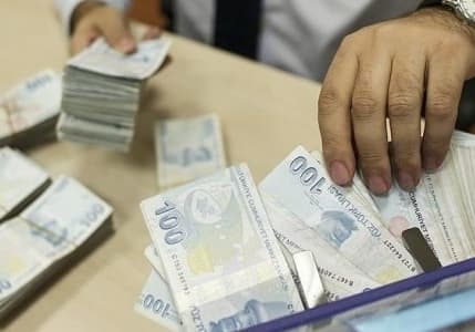 Kamu bankaları kredi faiz oranlarını düşürdü