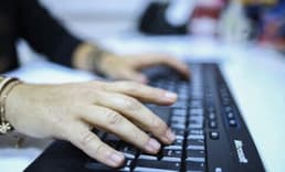 Kamuda çalışan kadınlara idari izin verilebilecek