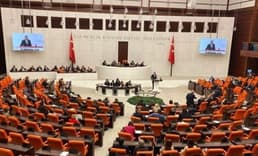 Kamuda tasarruf paketi Meclis’ten geçti: Yeni yasada yer alan düzenlemeler