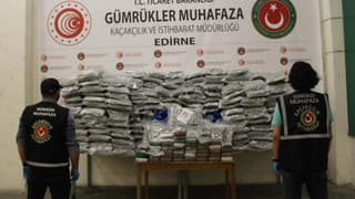 Kapıkule'de uyuşturucu operasyonu: 60 kilo esrar ele geçirildi