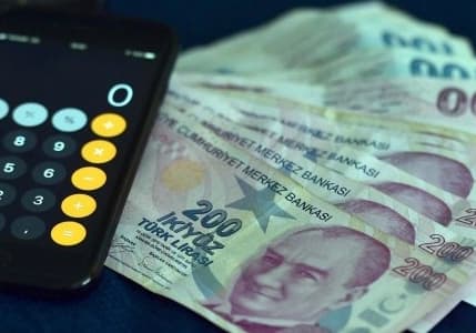 Karahan: Asgari ücrette karar verici de tavsiye kurumu da değiliz