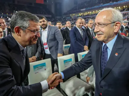 Kemal Kılıçdaroğlu ve Özgür Özel aynı saatte halka seslenecek