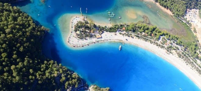 Kemer'de Turizm Sezonu Erken Başladı