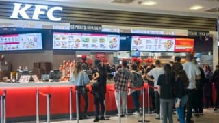 KFC Türkiye'ye geri döndü: İlk şube Historia AVM’de açıldı
