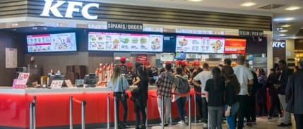 KFC Türkiye'ye geri döndü: İlk şube Historia AVM’de açıldı