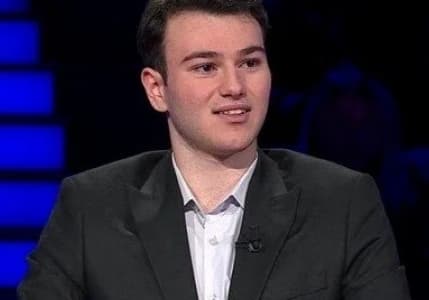 Kim Milyoner Olmak İster'de ilk kez 5 milyonluk ödül kazanıldı