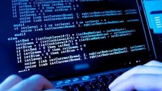 Kimlik Avı Saldırılarının Yarısından Fazlası Finansla Ilgili