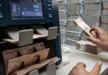 Tüketici kredilerinde patlama! KKM’de ise tarihi düşüş!