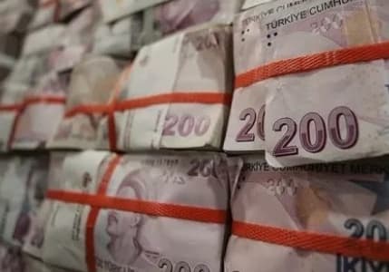 KKM hesaplarında iki ayın en yavaş düşüşü