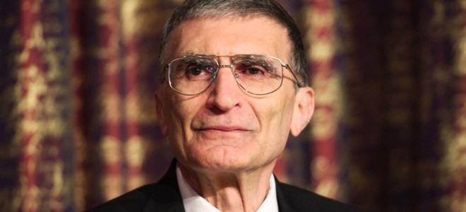 KKTC, Aziz Sancar’a vatandaşlık verdi