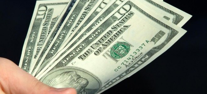 KKTC'de Dövizle Borçlanma Yasaklandı