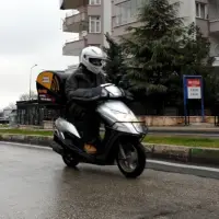Kocaeli’de motosiklet ve motokuryelerin trafiğe çıkması yasaklandı