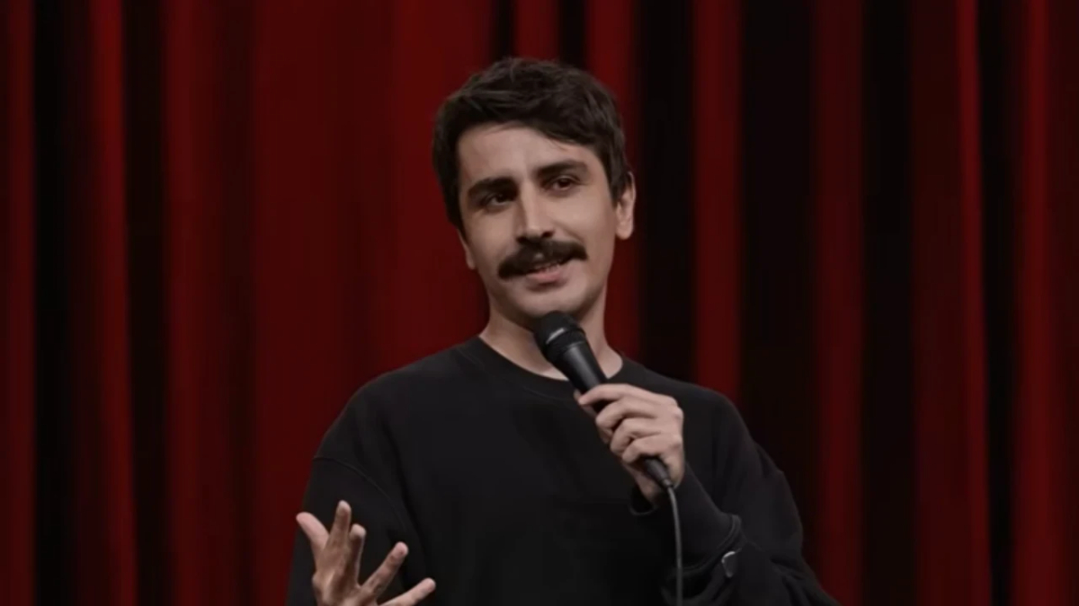 Komedyen Deniz Göktaş gözaltına alındı