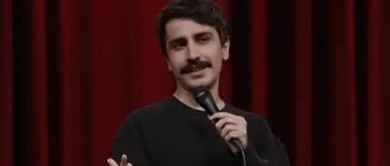 Komedyen Deniz Göktaş gözaltına alındı