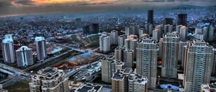 Konut fiyatları Mart'ta yüzde 13.58 düştü