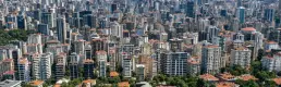 Konut fiyatlarında reel kayıp serisi yedinci ayına girdi