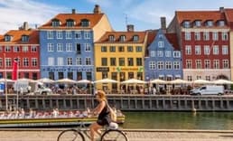 Kopenhag'da çöp toplayan turistlere ödül verilecek