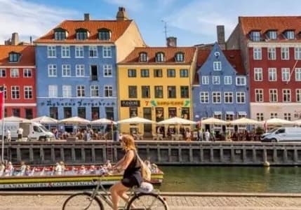 Kopenhag'da çöp toplayan turistlere ödül verilecek