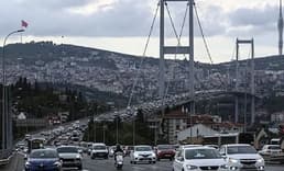 Köprü ve otoyol ücretleri zamlandı: Hangi araç ne kadar ödeyecek?