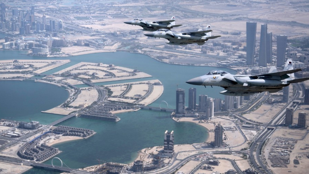 Körfez'de kriz derinleşiyor: Katar iki İran savaş uçağını düşürdü