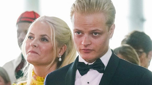 Kraliyet oğlu Hoiby uyuşturucu ve şiddet suçlamalarıyla yargılanıyor