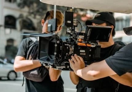 Kriz beyaz perdeye taşındı: Çin, ABD'den film ithalatını azaltıyor