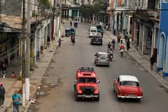 Küba'da özel sektöre ABD'den yakıt ithalatı izni verildi