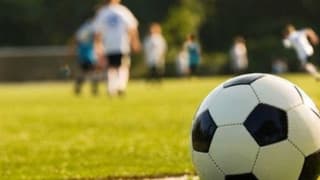 Kulüplere yönelik yeni karar: Futbolculardan kesilen vergiler, altyapı için kullanılacak