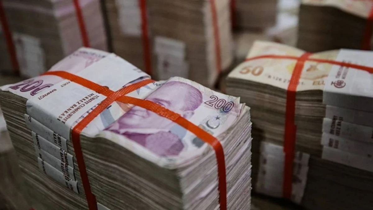 Kur korumalı mevduat bakiyesi 4 milyon liraya geriledi