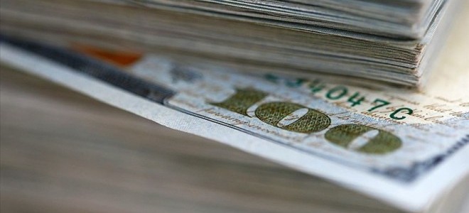 Küresel borçlar 2023'te rekor tazeledi