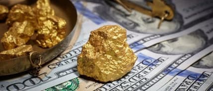 Küresel borsalar çalkalanırken altın parlıyor