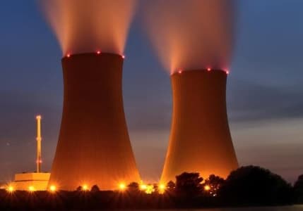 Küresel enerji krizi, kaynak arayışında nükleeri yeniden gündeme taşıdı