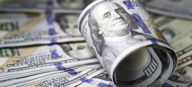 Küresel Gelişmeler ve Jeopolitik Risklerle Dolar 3.90 Lirayı Aştı