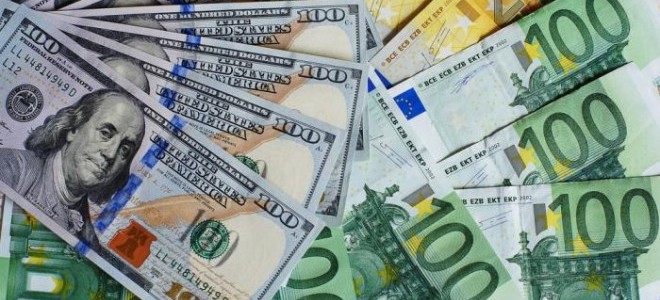 Küresel Gelişmelerle Dolar Geriliyor, Euro Yükseliyor