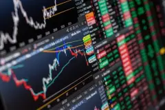 Küresel hisse senedi fonlarına para girişi hızlandı