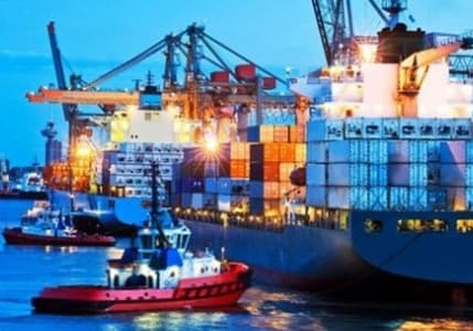Küresel ticari gerilimlerin artmasıyla petrol fiyatları yükseldi