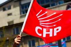 Kurultay davasında birleştirme talebi reddedildi