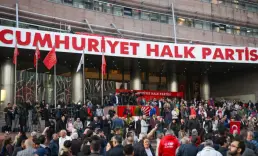 Kurultay için yeni hamle: Özgür Özel'in ekibi PM'den istifa etti