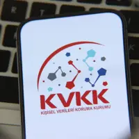 KVKK: İşveren, çalışanın kurumsal e-posta yazışmalarına serbestçe erişemez