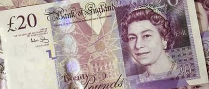 Liraya Karşı Rekor Kıran Sterlin Dışarıda Yılın En Düşüğünde