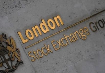 Londra Borsası'nın açılmasını engellemeye çalışan aktivistler gözaltında