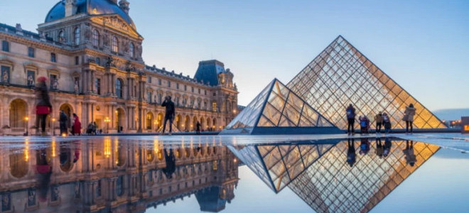 Louvre Müzesi'ndeki soygunda maddi zarar açıklandı