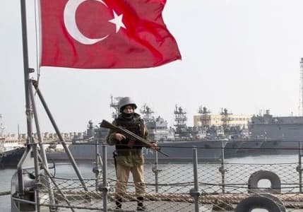 Lübnan’da Türk bayraklı gemilerin güvenlik seviyesi 3’e çıkarıldı