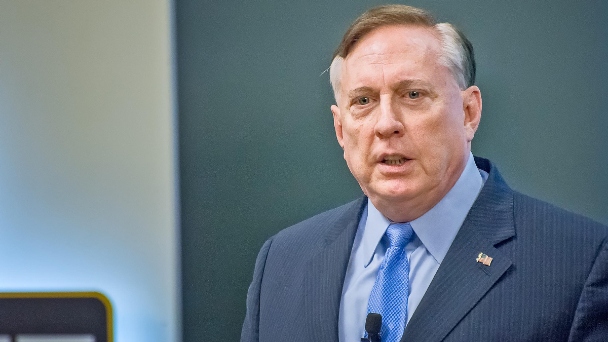 Macgregor: İran savaşta öne geçerek stratejik üstünlüğü de ele aldı