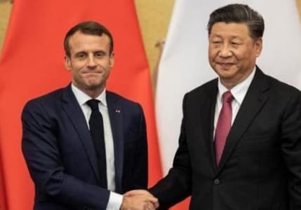 Macron: Dolara olan bağımlılığı azaltmalıyız