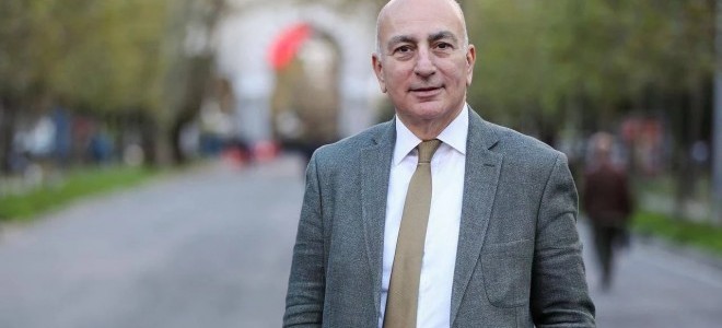 Mahfi Eğilmez'den finansal özgürlük yolundaki yatırımcılara uyarı